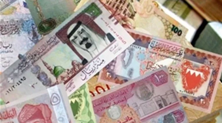 أسعار صرف العملات العربية مقابل الدرهم الإماراتي اليوم الثلاثاء 11-10-2022